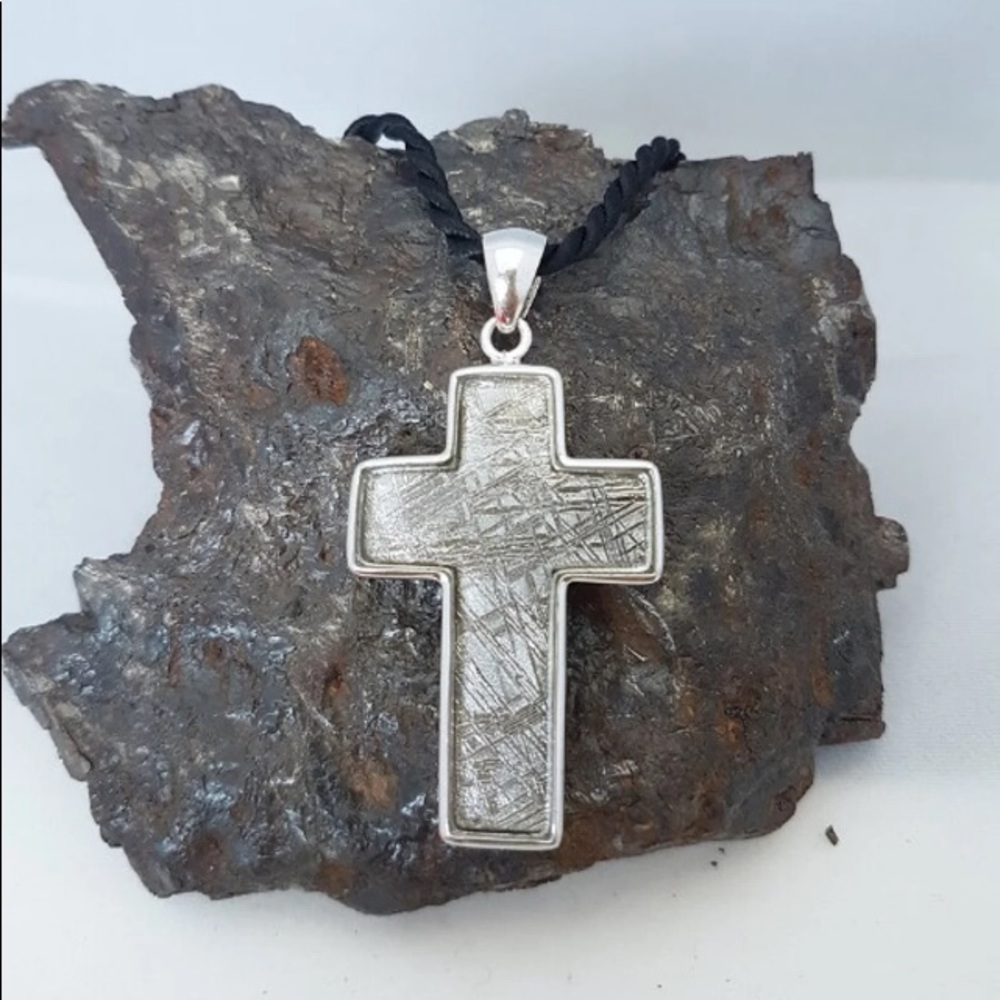 Natural Muonionalusta Large Meteorite Beveled Cross Silver Pendant 925 Unisex